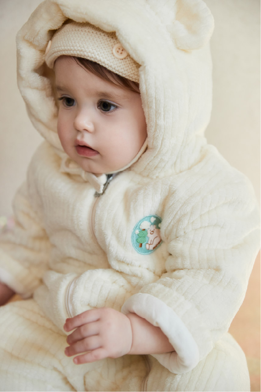 모이몰른 2025 F/W look 10