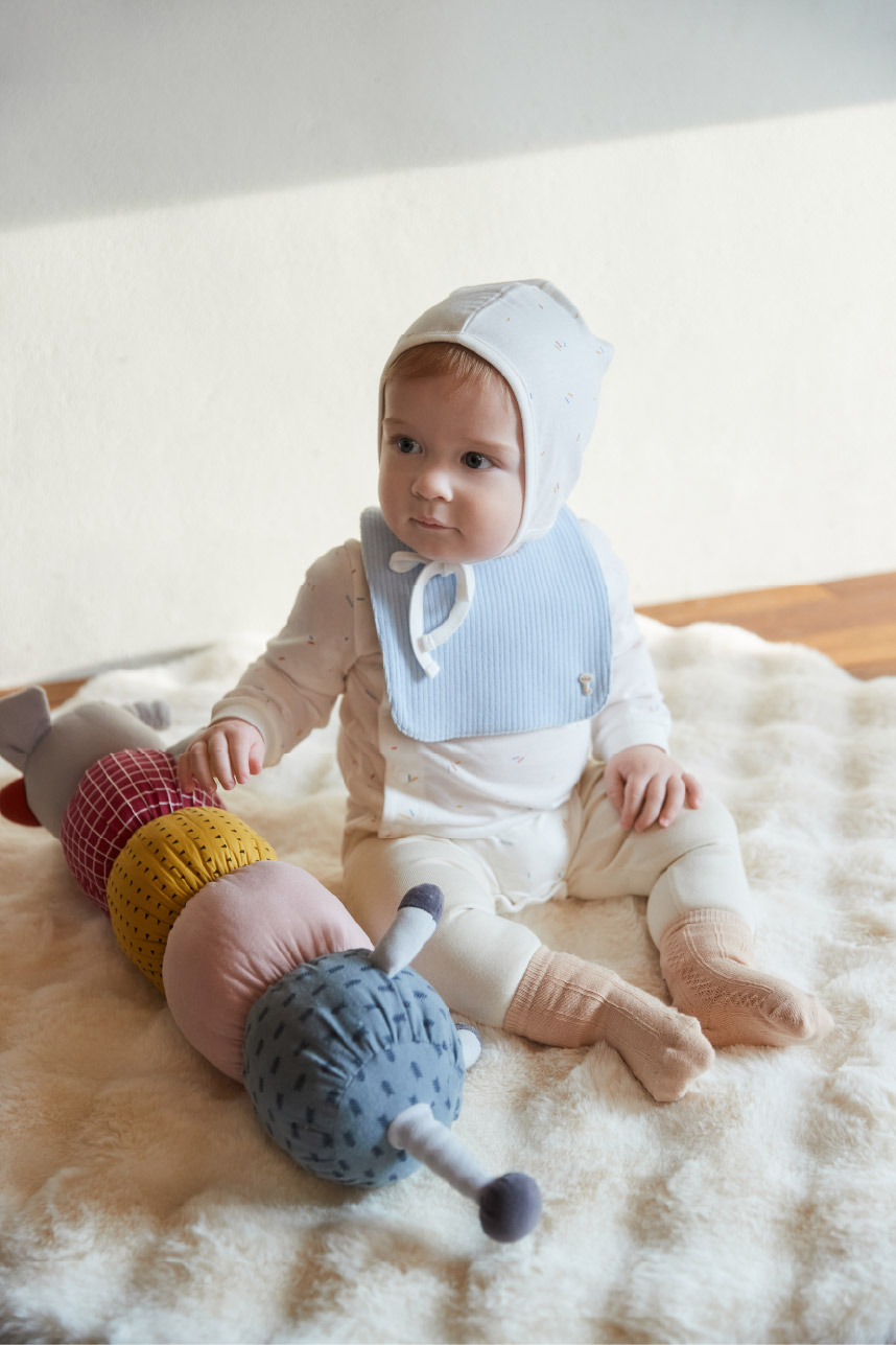 모이몰른 2025 F/W look 15