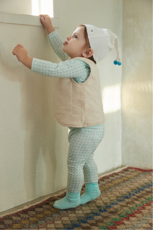 모이몰른 2025 F/W look 19
