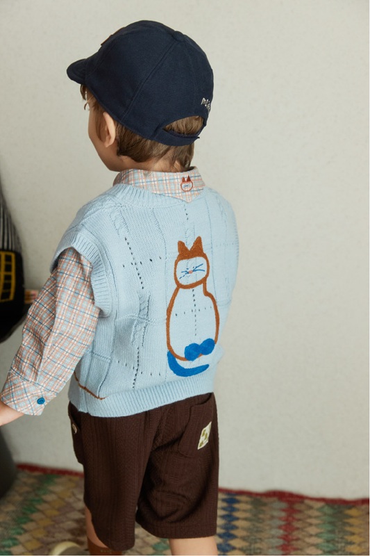 모이몰른 2025 F/W look 6
