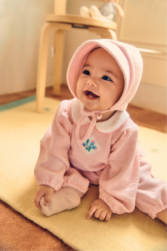 모이몰른 2026 S/S look 1